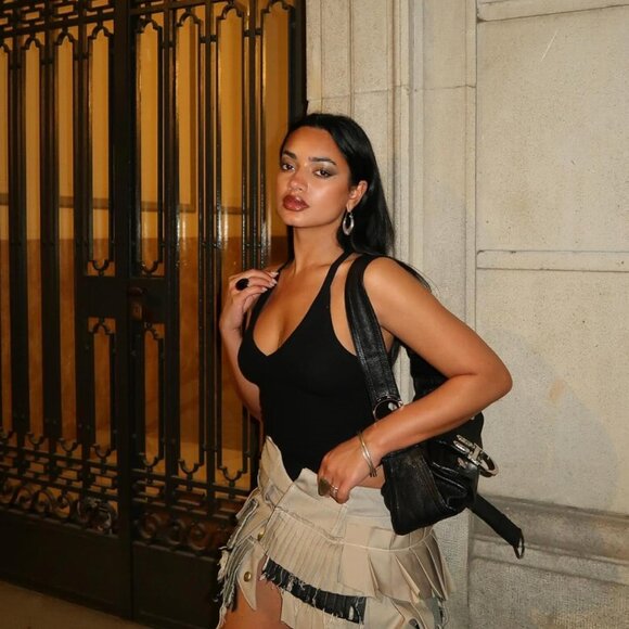 V Neck Racer Back Tank Top for Women Padded Ribbed Long Tank Fitted Basic Cami T - Picture 5 of 8